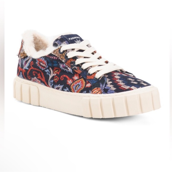 FarmRio Blue Anika Tapestry Blue Flat-form  Sneaker size 6 - Picture 1 of 12
